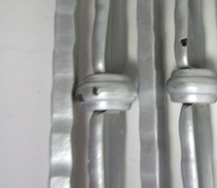 IRON SILVER SINGLE KNUCKLE GOTHIC PORCH BALUSTER SPINDLE (LOT OF 4)*NNB