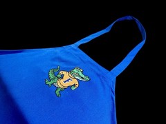 University of Florida (UF) Apron w/No Pockets / 39k Stitches Brand New