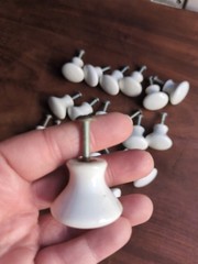 VTG, Classic White Round Ceramic Design Knob Handle Lot Of 22