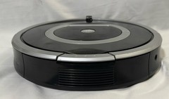 iRobot Roomba 780 Refurbished Robot Vacuum Works Great Excellent! Extra Parts!