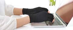 2 Pairs Copper Infused Compression Arthritis Gloves, Fingerless Carpal Tunnel