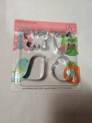 New stainless steel cookie cutter sets. Each pack has four cutters. Themes inclu
