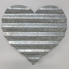 Galvanized Metal Heart Valentine Day Craft Valentine Decoration Corrugated 6.5in
