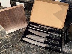 WEEKEND SPECIAL HexClad Damascus Steel 7-Piece Knife Set w Magnetic Walnut Block