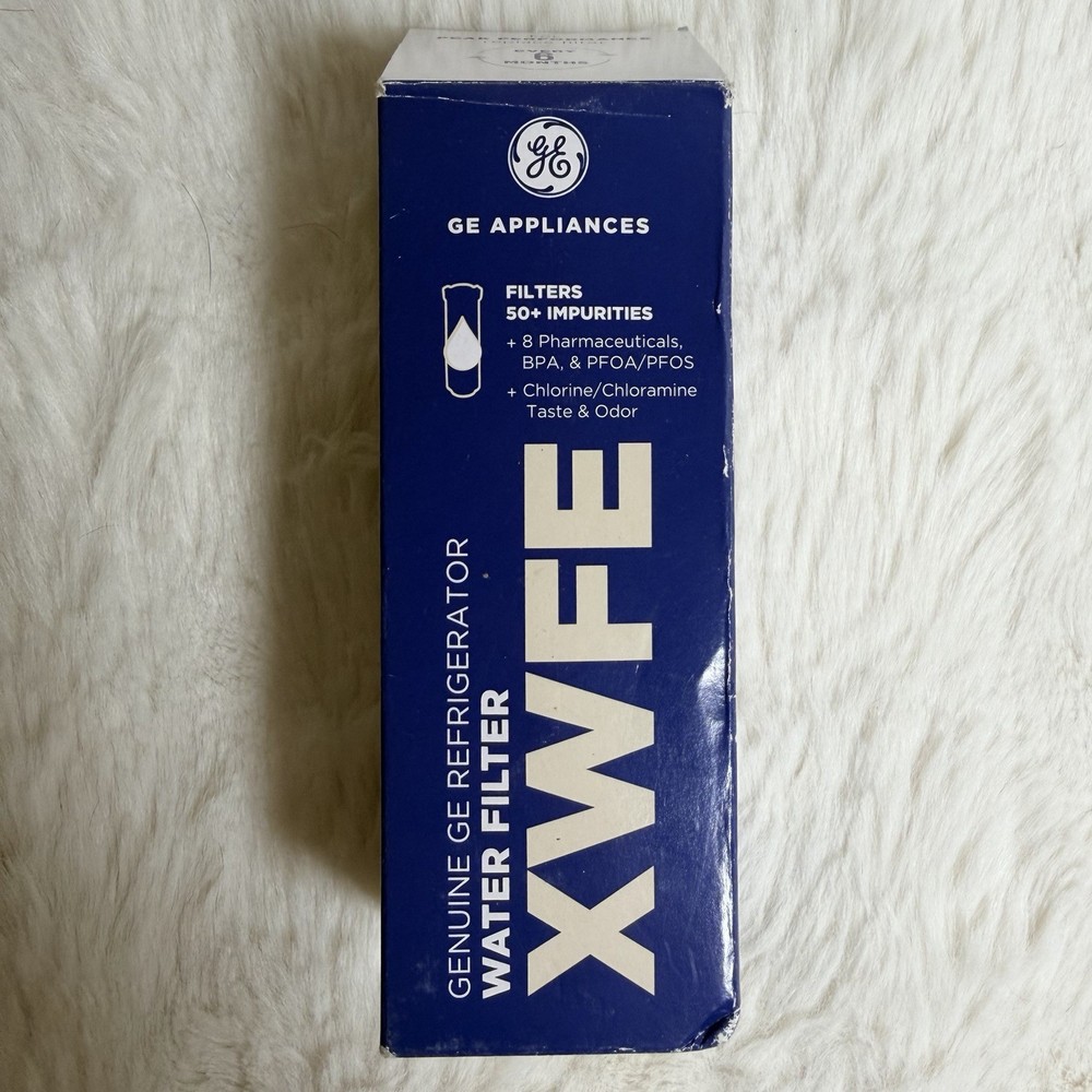 GE XWFE Refrigerator Water Filter No Chip New Open Box