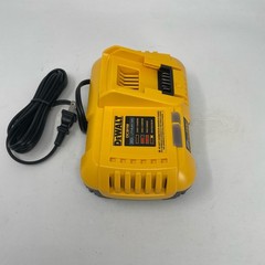 DeWALT DCB118 20V/60V 8A Fast Charger Yellow Single-Port