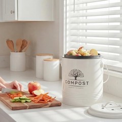Countertop Compost Bin 1.3 Gal -Includes Inner Bucket Liner and Carbon Filter