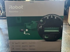 iRobot Roomba j7 J715020 Robotic Vacuum Cleaner