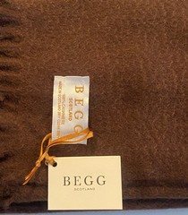 BEGG & CO Arran Cashmere Throw – chocolate
