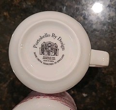 SET OF 2 Portobello by Design Love, Hearts Bone China 18 oz Coffee Mugs. Pink