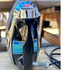 Proctor Silex Vintage Steam Dry Iron Silver Black Heats Chrome Retro Appliance