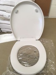 Porcher 71320-00.001 Round Front Slow Close Toilet Seat – WHITE