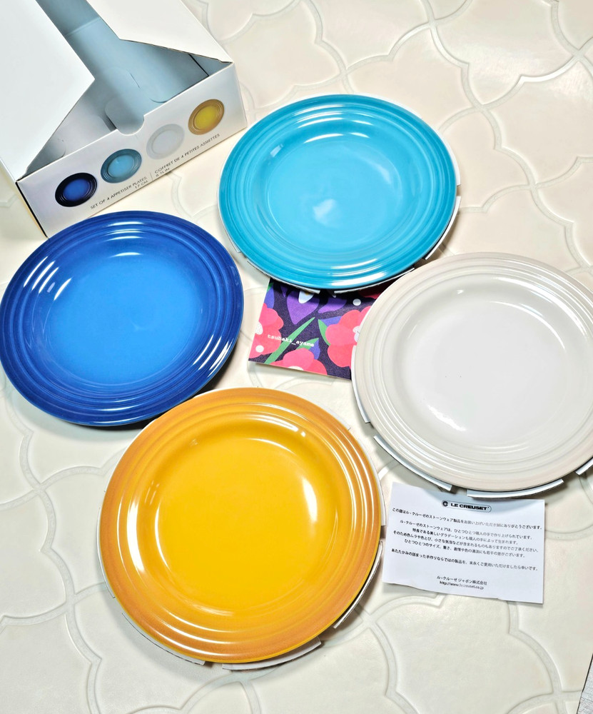 Le Creuset Plates 17cm Set of 4 RIVIERA Collection Teal Meringue Azure Nectar