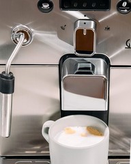 Italian- made Gaggia Brera Fully Super-Automatic Espresso Machine in Black