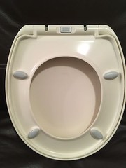 Porcher 71320-00.071 Round Front Slow Close Toilet Seat PLASTIC – BISCUIT COLOR