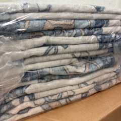 8x10ft Low Pile Area Rug, Machine Washable, Non Skip Vintage Floral Blue & White