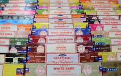 Satya Nag Champa 60’S PATCHOULI Incense Sticks Choose Amount (Sixties Patchouly)
