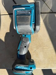 Makita DML812 Flashlight Tool Only – See Photos And Read Description.