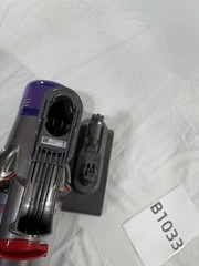 Dyson V11 Versatile And Cordless Stick Vacuum Cleaner SV28 6363A Tested Good !!!