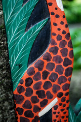 Vtg Hand Carved Painted WOOD MIRROR Jungle Giraffes 18.5″ Orange Green Blk BALI