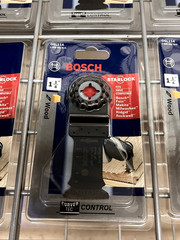 NIB Bosch OSL114 1-1/4 in Starlock Oscillating Blades 10Pk Good Condition