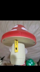 4 X mushroom solar lights green and red