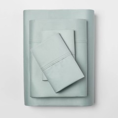 Threshold 400 Thread Count Cotton Sateen 4-Piece Sheet Set Luxurious