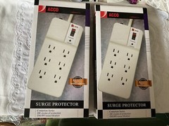 Surge Protector 2each 120 Volts 60 HZ 15 AMPS 6 Plug ACCO 50645 Centurion Series