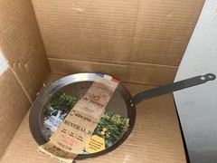 De Buyer MINERAL B Carbon Steel 12” Crepe & Tortilla Pan Induction Ready