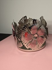 Sonoma for Life Flower Decor Candle Holder Silver and Pink Accent 4.25 In Wide