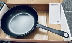 IKEA VARDAGEN Black CARBON STEEL Frying pan 9.5” Mikael Axelsson 904.380.11 New