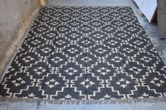 Floor Kilim Dhurrie Rugs 8×10 Black Color Large Jute Kilim Flat Weave