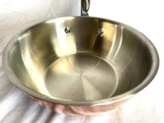 Mauviel 1830 Copper 8 ½” M’6 Chefs Pan Round Bottom 2qt Stainless Steel Handle