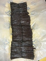 Organic vanilla beans, Grade A. Plump, moist with 30-35% moisture content
