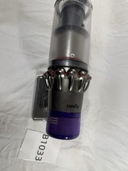 Dyson V11 Versatile And Cordless Stick Vacuum Cleaner SV28 6363A Tested Good !!!