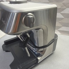 BREVILLE BES878BSS COFFE MACHINE NEW OTHER (( PICTURED ITEM ONLY ))