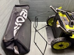 RYOBI 18V Lawn Mower 16in USED Cordless Push Lawn Mower With Bag (Tool Only)