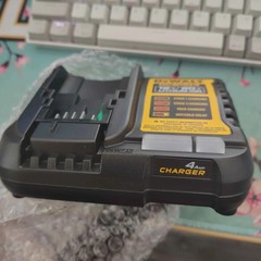DeWalt 4 Amp Battery Charger 12V & 20V Volt MAX Li Ion Model DCB1104