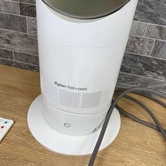Dyson AM09 Hot+Cool Bladeless Fan Heater Remote Included FullyFunctional 2017