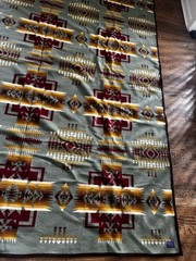 Beaver State Pendleton Wool Blanket Geometric Green Multicolor 86×106″ Large