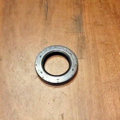 NEW Genuine HONDA Oil Seal (25x41x6) FC600 GX160 GX200 EU3000i 91202-Z1T-003 OEM