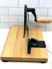 USED – Zassenhaus Classic Bread Slicer – Black