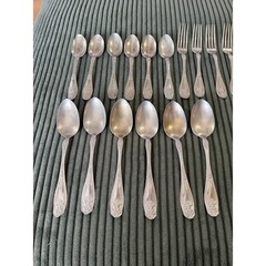 Rogers Nickel Silver Flatware Set 19 Piece – Spoons Forks Butter Knife