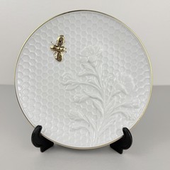 Williams Sonoma Honeycomb Embossed Appetizer Plates Set Of 4 White Gold