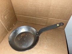 De Buyer MINERAL B Carbon Steel 8″ Omelette Pan Made in France(B)