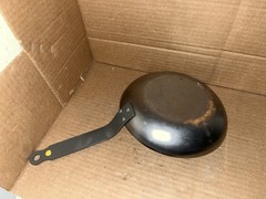 De Buyer MINERAL B Carbon Steel 8″ Omelette Pan Made in France