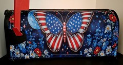 Magnetic Patriotic Butterfly Mailbox Cover – July 4th / anytime ( 21″ x 18″)