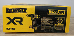 NEW DeWALT 20 Volt MAX Cordless 3/16 in. Rivet Tool DCF403B