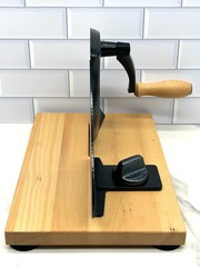 USED – Zassenhaus Classic Bread Slicer – Black