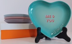 Le Creuset Stoneware Conversation Heart Plates 17cm 4 Colors, Brand New